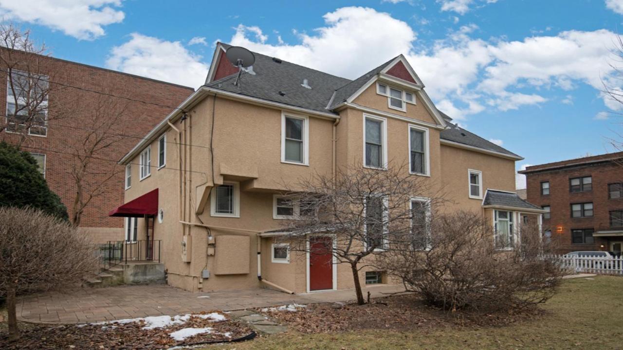 Minnestay-Mach Manor Minneapolis Exterior photo